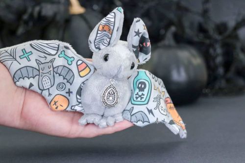 Day 22 of the Sew Scary Bat-o-Ween ⁠ ⁠Available at 5pm EDT ⁠(See my website blog for more info)⁠ ⁠ T