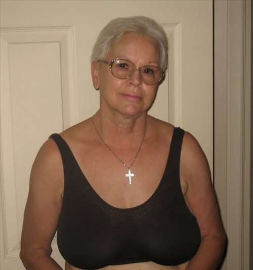 Horny granny - sexiest gilf and mature porn