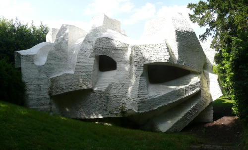 André Bloc A Habitacle built by André Bloc in his garden in Meudon, France in the early 1960s.The Ha