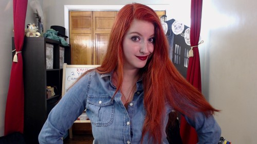 kayleepond:  The 90’s are alive, guys! 