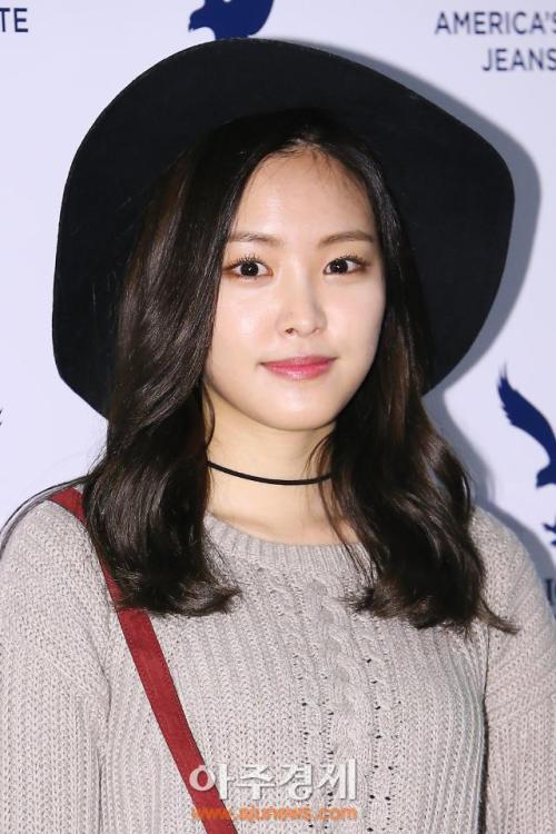 Son Na Eun (A Pink) - American Eagle Outfitters Event Pics