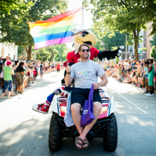 gayjakegyllenhaal:Braden Holtby of the Washington Capitals attends DC Pride Parade 2017 (x)