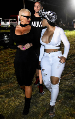 Soph-Okonedo:    Amber Rose And Blac Chyna At The Trinidad Carnival  