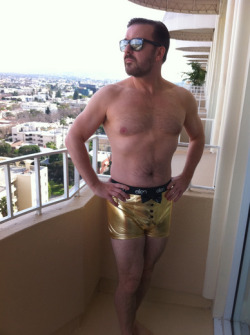 ellendegeneres:  ellendegeneres:  Ricky Gervais