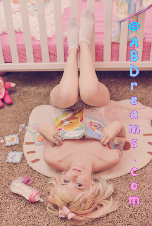 binkieprincess:  Samples from my first @abdreams shoot! If you want to see the rest, go sign up if you’re 18 or older!   This is what happens when daddy leaves his baby alone in her nursery! 