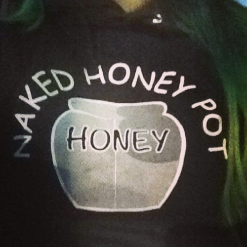 I’m on a softball team and yes this is the team name. #nakedhoneypot #honeypot #winniethepooh 