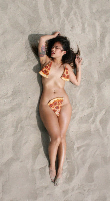 d0penati0n:  good to go…   I love pizza!
