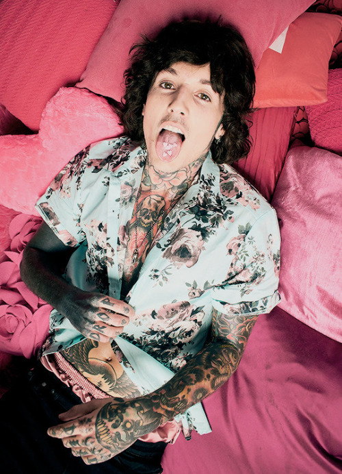 lunabloomingstarlight:Oliver Sykes on the set of “Boys” by Charli XCX. Photo by Bella Howard