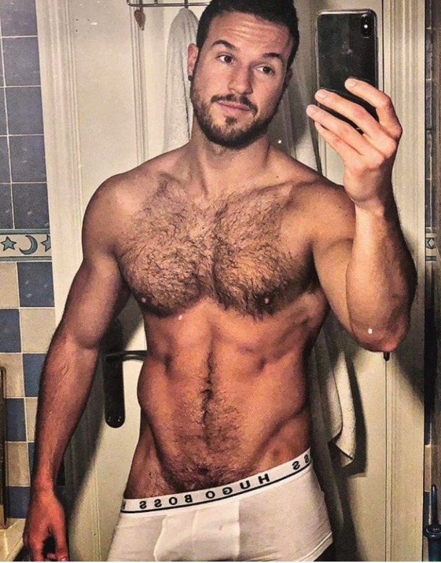 wood209: Sexy selfie.