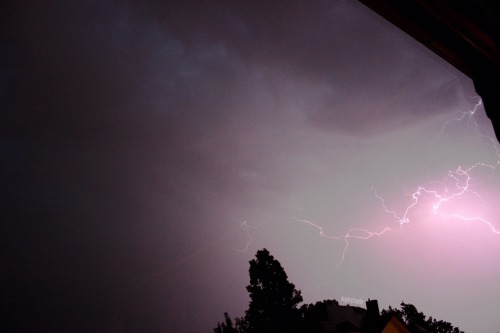 augenpruefer:  thunderstorms in summer are perf