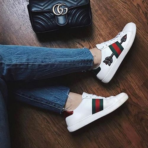 dubaifashionista:#outfitdetails ( credit: @mylittlefashiondiary) #guccisneakers #guccibag #ootd #out