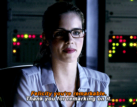 felicity smoak in every episode | season 1 » 1.09 “year’s end”