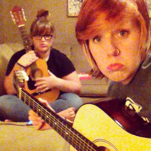 2:30 AM trying to learn guitar, mere and help. The struggle is really real. @ellie_patterson