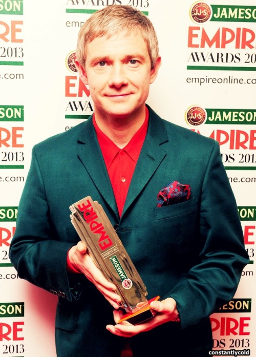 constantlycold: Martin Freeman at the Empire Awards Did he actually dress to match the award?!?!?!?