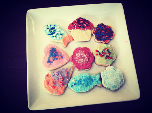 Baking Christmas Cookies with My Family!