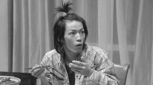 krisloveshanhan:yeah, cute hair shuji