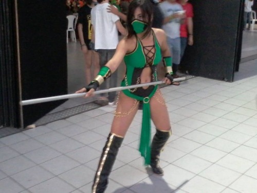 XXX That’s my best friend’s Jade cosplay photo