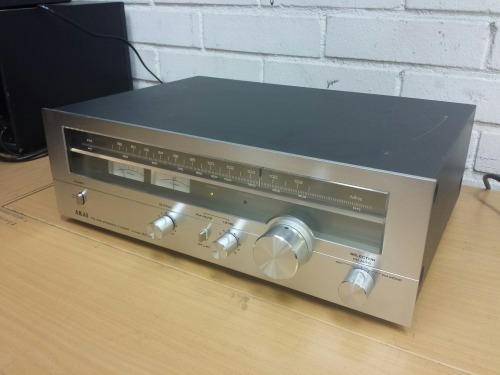 Akai AT-2450 AM/FM Stereo Tuner, 1977