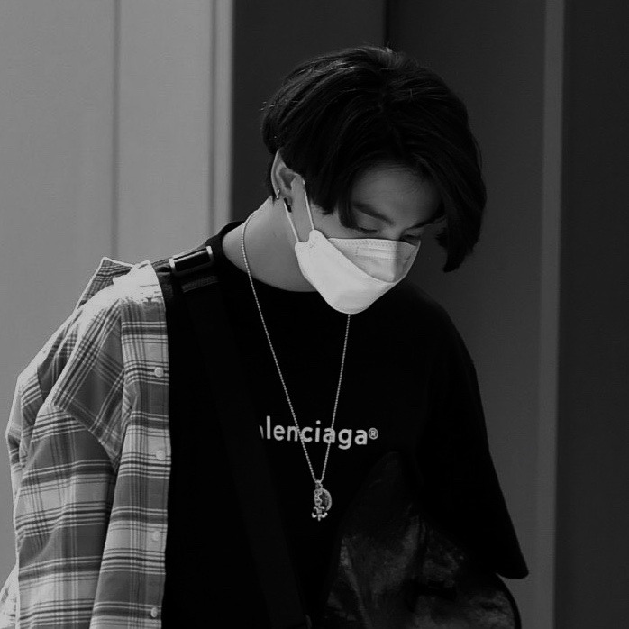 b&w icons — jungkook icons gukvies credits like if u save and...