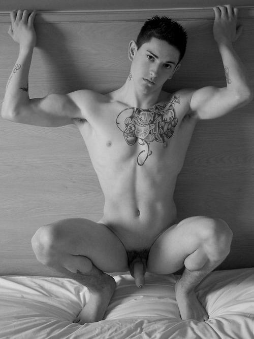 hotguyssquatting:Shop the Best Butt Plugs at LuvToyz.com