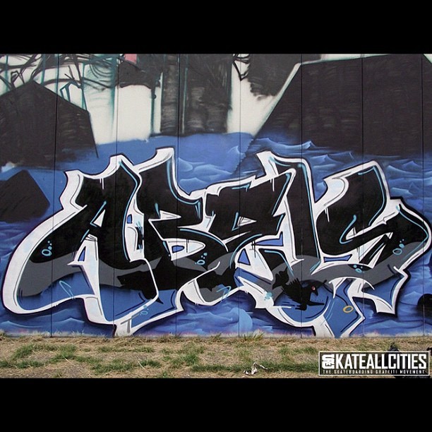 skateallcities:  SAC BLOG: Flick Of The Day (12/28/12) bit.ly/YrR4Qd #skateallcities