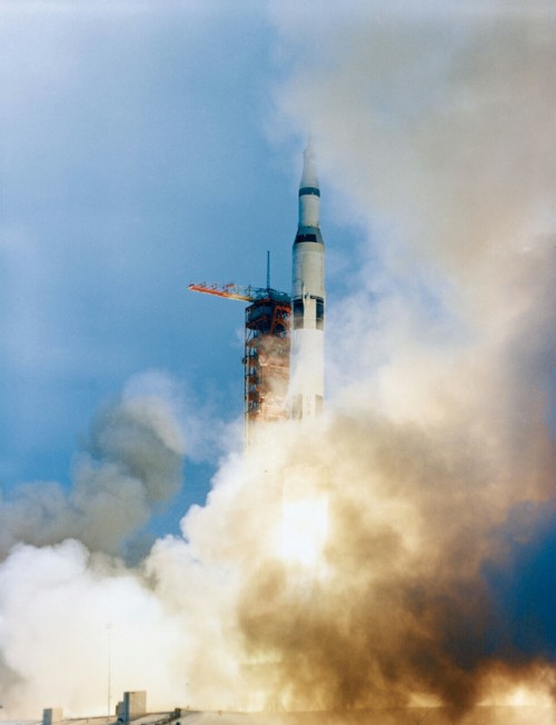 APOLLO 9