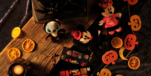 tinkeperi:Disney Store Japan: Halloween 2014:)