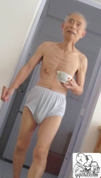 I wanna suck grandpa till he comes dry…take all his cum