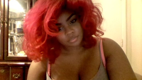 shantrinas:  bleep bloop heres my face