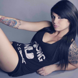 ilovetattoogirls