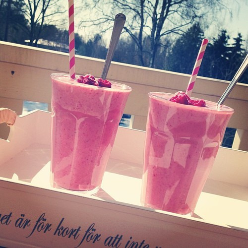 rosyjardin:   ✩ rosy blog checking out everyone ✩and please check out my Instagram:
