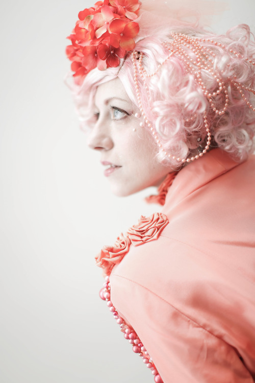 vastderp: jumpingjacktrash: rainbowbarnacle: ceruleancynic: Effie Trinket at Katsucon, all photos by