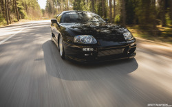 sickestwhips:  darkestvibez:  Supra pushing