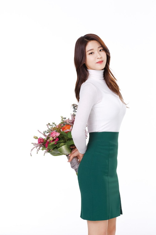 Green Lady - Kim Seol Hyun (김설현) 