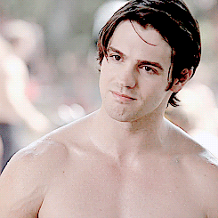    Under The Cut Are #200+ Small And Medium Gifs Of The Handsome Steven R. Mcqueen,