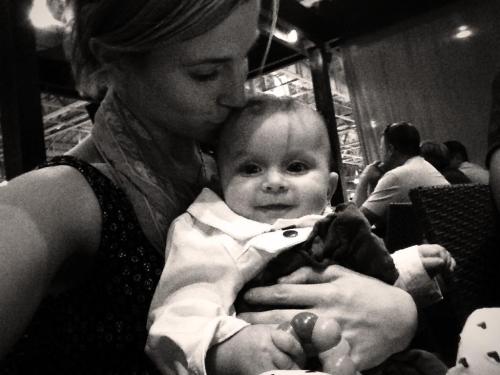 paramoreupdates:  @yelyahwilliams: Reunited & it feels so goooood! 👶💙