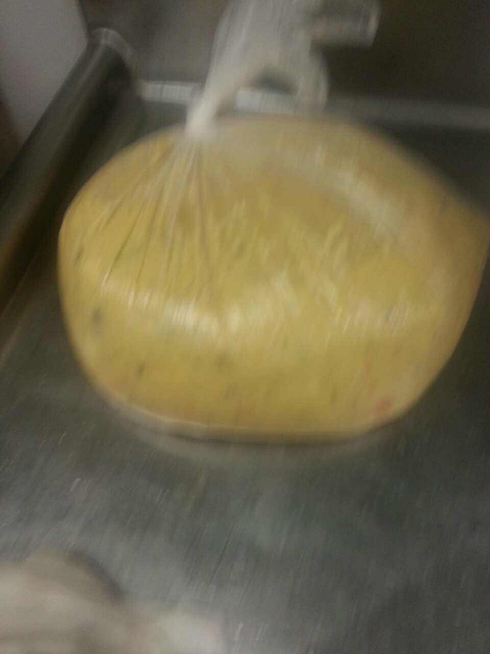 twinien:  Welcome to Panera where the managers make penis’ out of bread, and associates