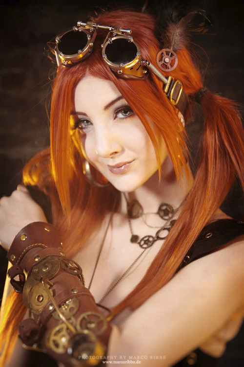 redheads-rareness-rule:  More @ http://redheads-rareness-rule.tumblr.com