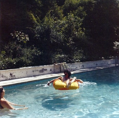 A very rare instance of Frank Zappa relaxing @ his home in Laurel Canyon, 1970s.