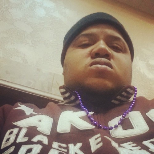 Thinking….“I’m mad as hell I showed my titties for these beads” #Regrets #MardiGras (at Shy’s Downtown Steak Shop)