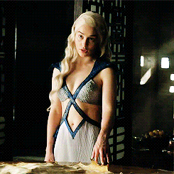 XXX Daenerys Targaryen photo