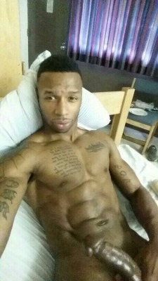 bigdickedbisexual10:  blk9mm:  Sexy Brotha!   #MandingoMonday #TeamBigDick #BBC #MasturbationMondays️