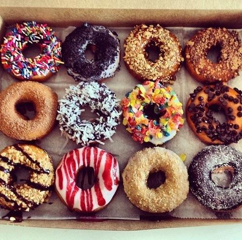 through-the-loooking-glass:  donut. | via Facebook on We Heart It. https://weheartit.com/entry/76542322/via/narnian_spirit