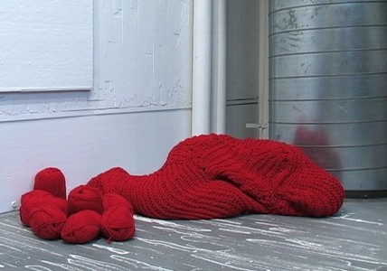 chetfakersfanclub:  iwantmyartnow:Bea Camacho, Enclose. 2005 Single-channel video  11 hours These pictures are from a video documentation  which deals with ideas of isolation, security, shelter and of shaping one’s own environment. The video documents