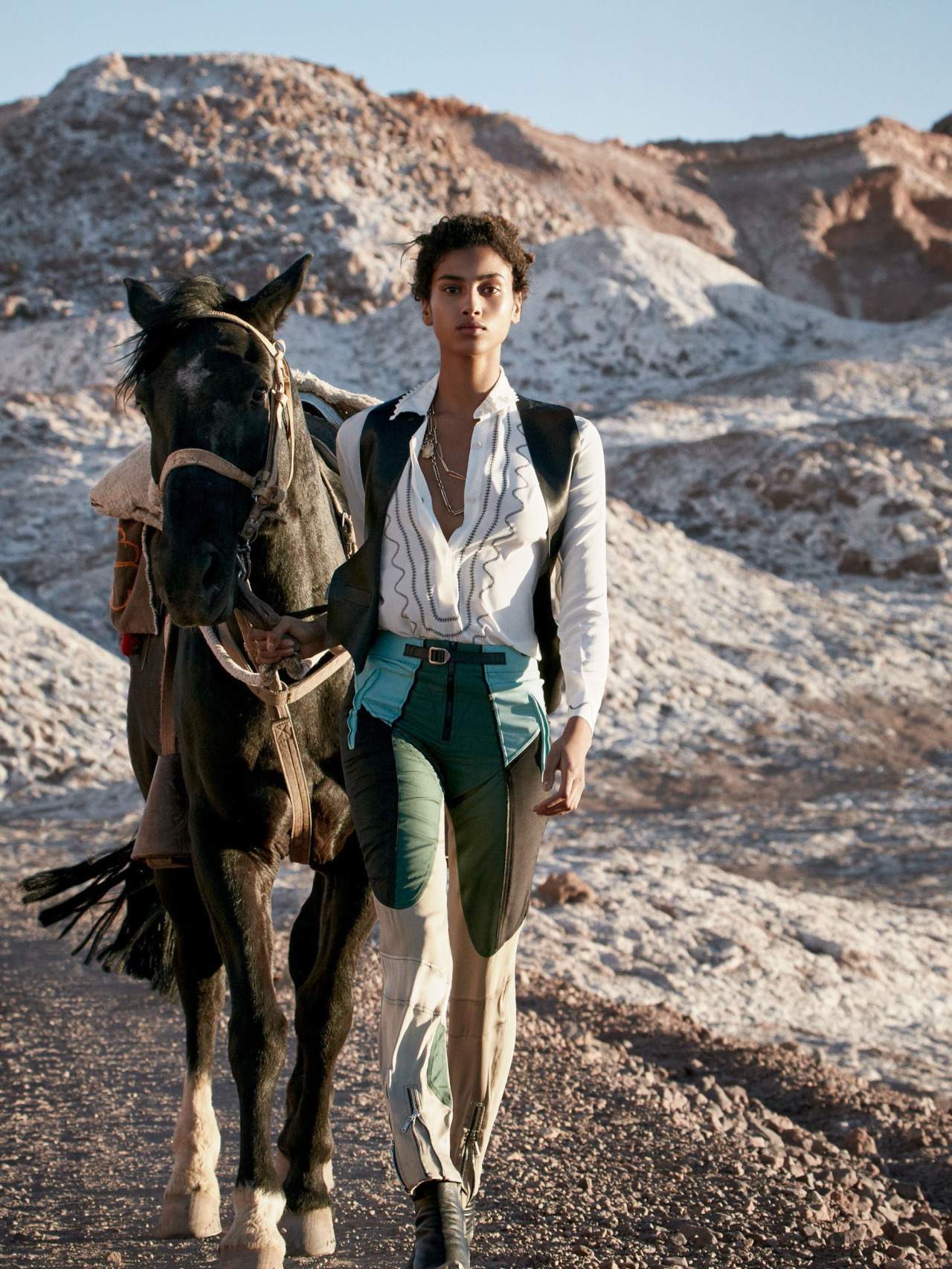 hellyeahblackmodels:  “Desert Calm” - Vogue US January 2016