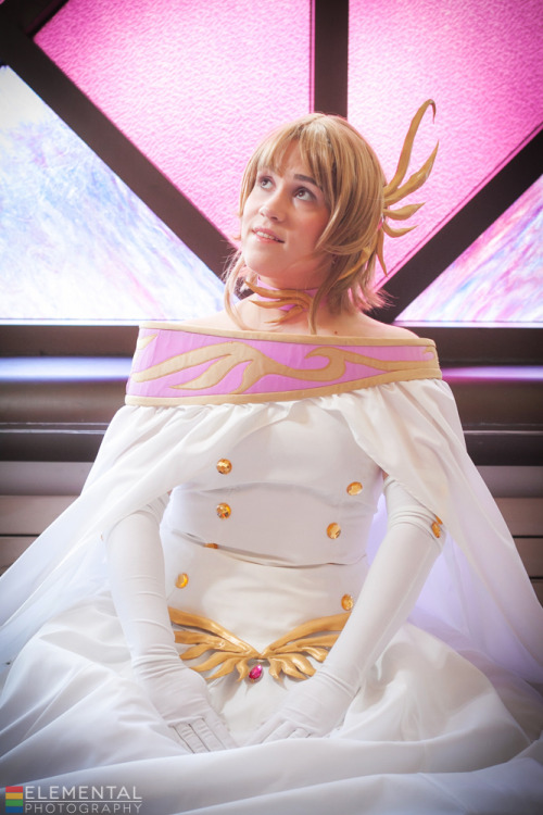 Dreaming of You Jayuna as Sakura from TsubasaShutocon 2014 Full gallery here