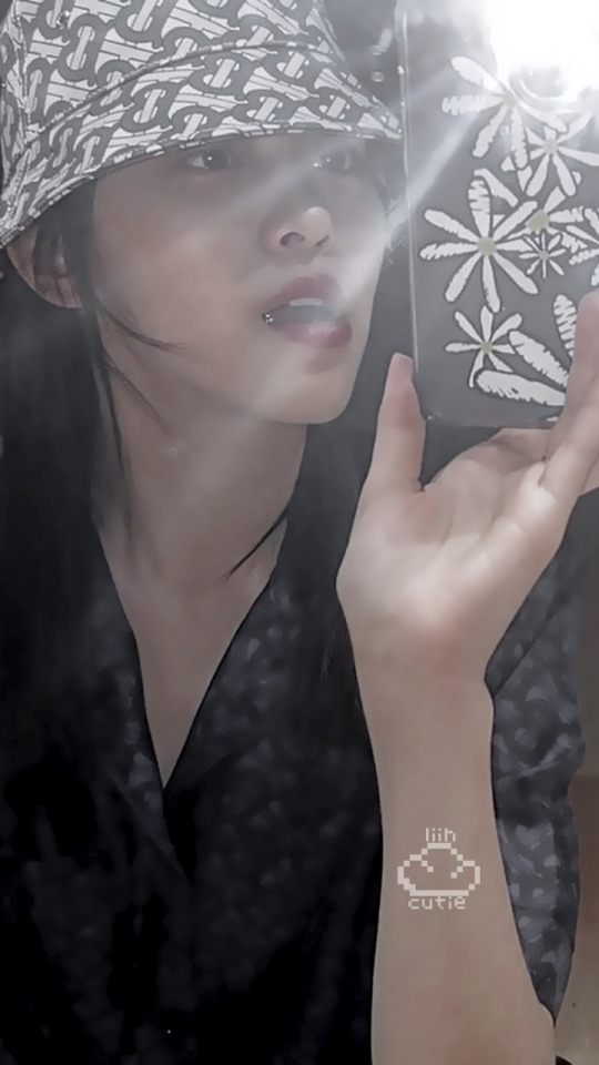 Ryujin Lockscreens