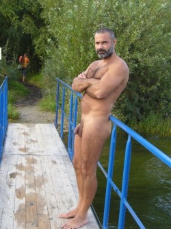daddies-n-bears:  ❤️💛💜 Like it.. 🔛 Share it… Follow….. @daddiesnbears for more hot content, and yummy sexy daddies 😍😋🧡💜💛 #daddies #bears #oldmen 