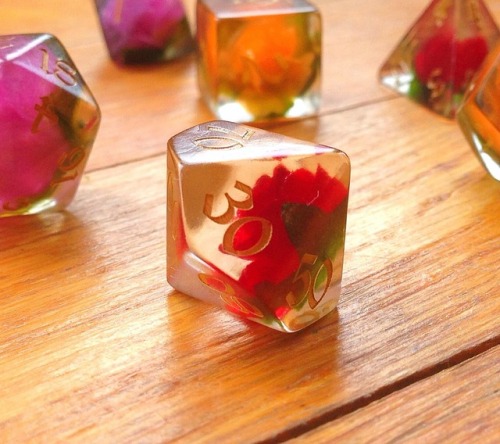 peppapigvevo: battlecrazed-axe-mage: I had to grab this gorgeous custom dice set off Etsy, each one 