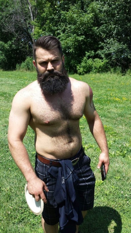 hairychestg:  .HairyChestG   .TBigCock
